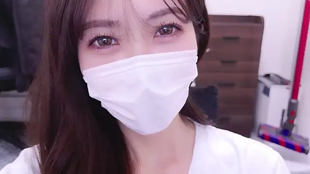 oxo yuna oxo online show from March 9, 2025, 3:54 am