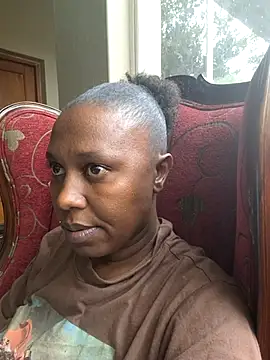 YourDreamLady22 online show from February 15, 2025, 11:50 am