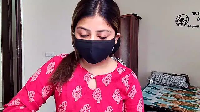 Hoty-Shivangi online show from February 28, 2026, 10:48 am