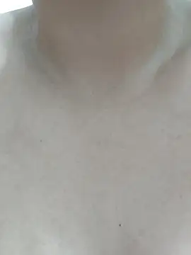 Snapshot of girldam95 chatting on February 10, 2026, 5:39 am girldam95 online show from February 10, 2026, 5:39 am