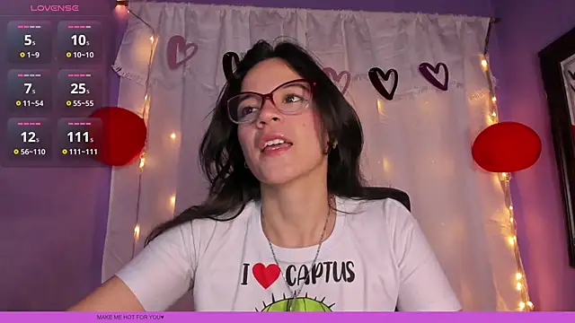 Snapshot of DalilaMassu chatting on February 11, 2025, 6:22 pm DalilaMassu online show from February 11, 2025, 6:22 pm