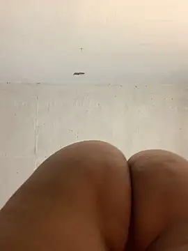 Snapshot of Pandora1018 chatting on December 23, 2024, 3:44 pm Pandora1018 online show from December 23, 2024, 3:44 pm