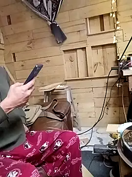 Buffshagswell online show from November 17, 2025, 4:33 pm