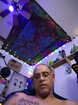Snapshot of Buffshagswell chatting on May 21, 2026, 3:31 pm Buffshagswell online show from May 21, 2026, 3:31 pm