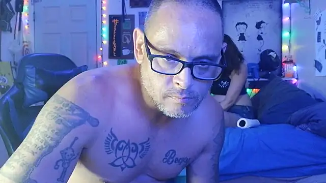 Buffshagswell online show from July 6, 2026, 3:13 am