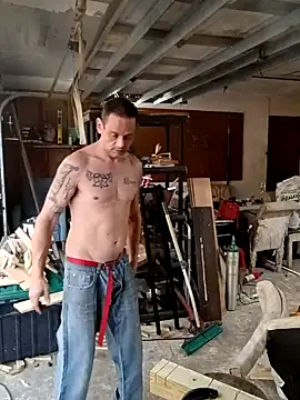 Buffshagswell online show from November 13, 2025, 4:22 pm