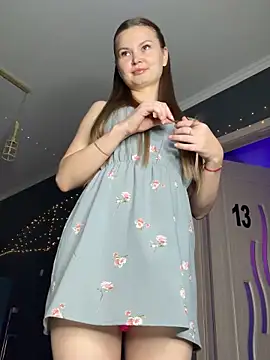 NickiLike online show from October 2, 2025, 5:16 pm