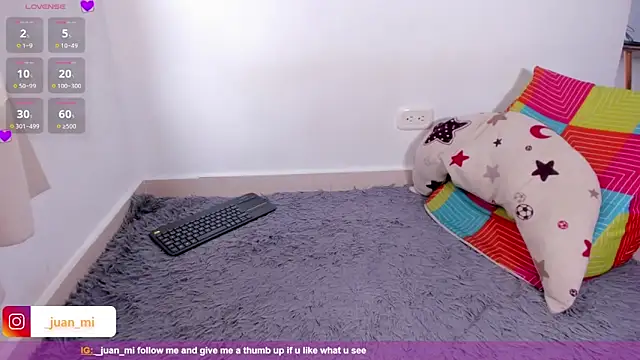 juanmiss online show from September 19, 2025, 12:09 pm