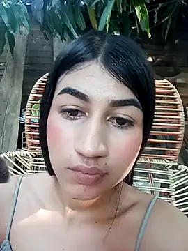 Julix A online show from December 1, 2024, 8:25 pm