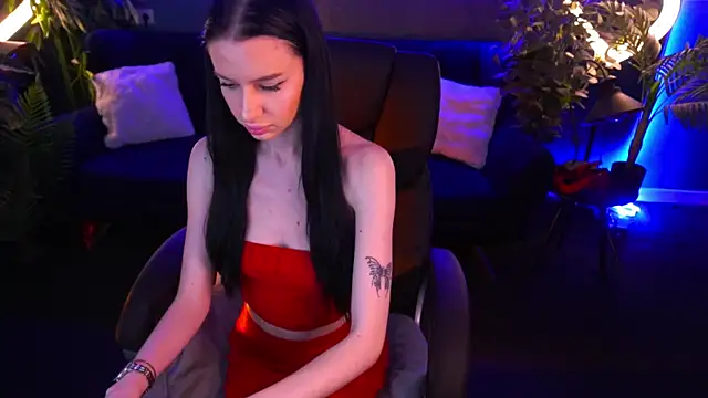 Snow WhiteeeX online show from March 5, 2025, 6:33 am