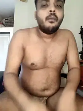 Mr Handsome hunk online show from October 9, 2025, 4:13 am