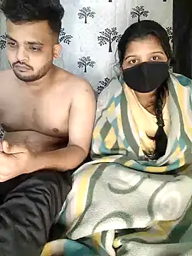 Snapshot of Mr_Handsome_hunk chatting on December 14, 2025, 5:51 pm Mr Handsome hunk online show from December 14, 2025, 5:51 pm