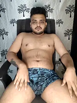Mr Handsome hunk online show from December 18, 2025, 11:47 am