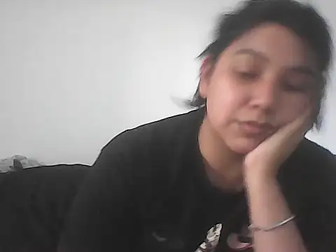 vanesa457 online show from November 27, 2025, 7:25 pm