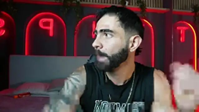 Austin bolt online show from October 15, 2025, 2:43 am