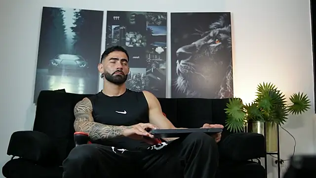 Austin bolt online show from September 27, 2025, 2:07 am