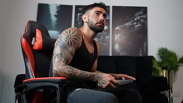 Austin bolt online show from September 11, 2025, 2:55 am