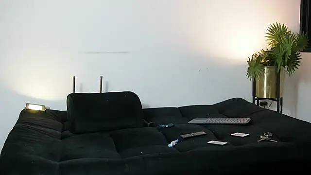 Austin bolt online show from October 14, 2025, 3:07 am