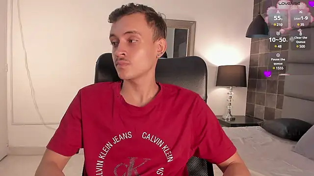 Desmon Clark online show from March 12, 2025, 10:28 pm