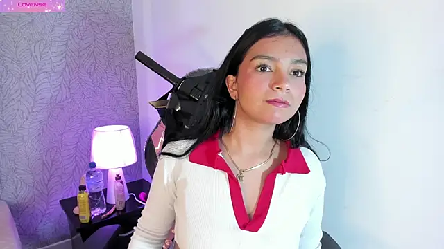 Snapshot of Candys_victoria chatting on September 20, 2025, 4:06 am Candys victoria online show from September 20, 2025, 4:06 am