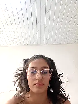 Ary-18 online show from September 11, 2025, 2:39 pm