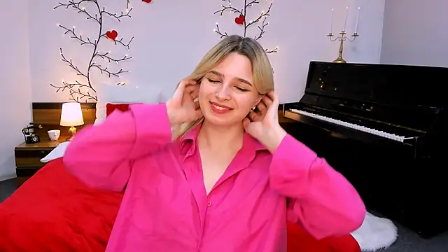 tendermeow online show from March 8, 2025, 2:23 am