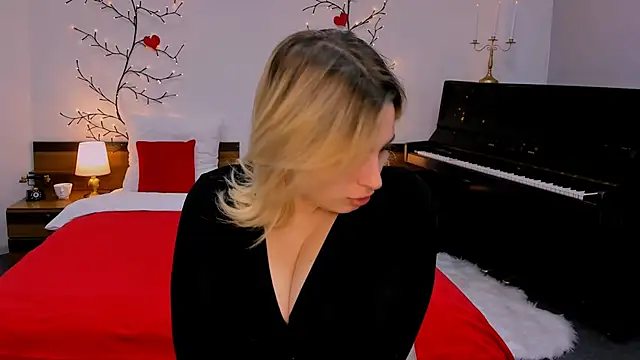 tendermeow online show from March 11, 2025, 1:12 pm