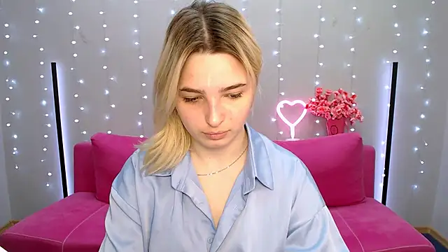 tendermeow online show from March 12, 2025, 1:19 pm