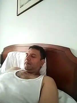 RogueTraveler online show from March 3, 2025, 2:28 pm