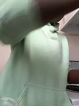 Snapshot of TransboyJay chatting on November 18, 2025, 6:00 pm TransboyJay online show from November 18, 2025, 6:00 pm