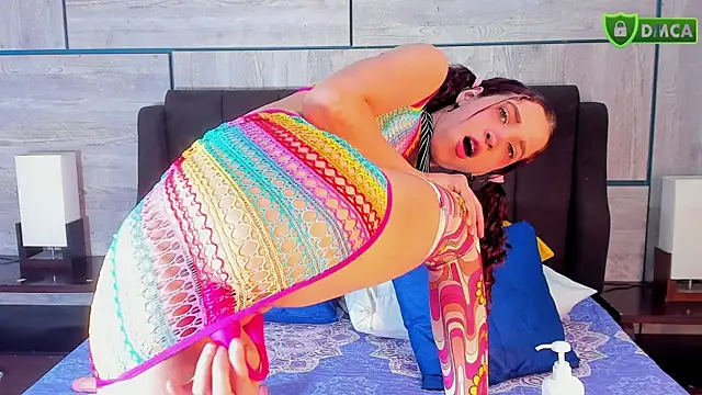 ZaritaLenon online show from November 21, 2025, 9:14 pm