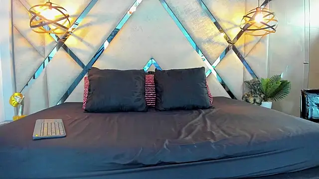 Liah Grey8 online show from February 21, 2026, 8:55 pm