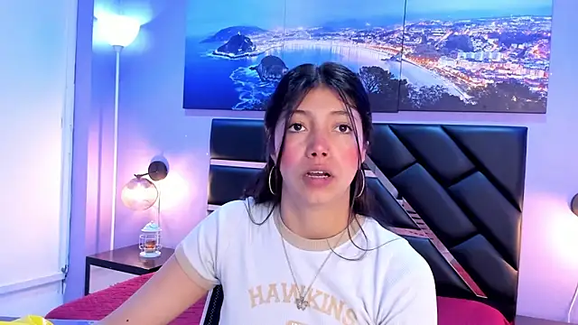 KimberlyVillaLobos online show from April 9, 2026, 12:00 pm