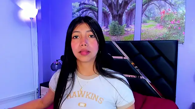 Snapshot of KimberlyVillaLobos chatting on October 6, 2025, 11:33 am KimberlyVillaLobos online show from October 6, 2025, 11:33 am