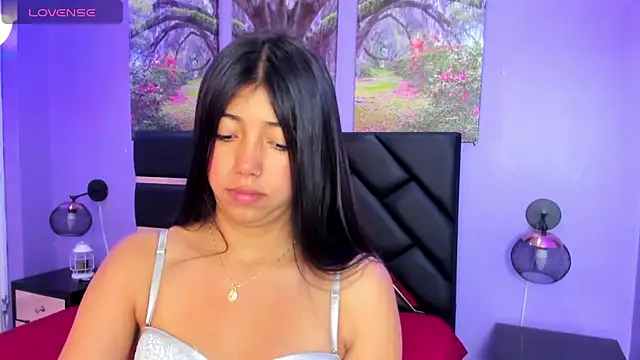 Snapshot of KimberlyVillaLobos chatting on September 10, 2025, 1:32 pm KimberlyVillaLobos online show from September 10, 2025, 1:32 pm