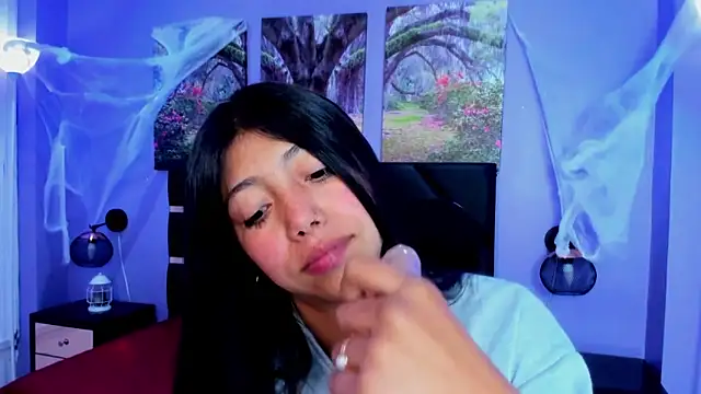 Snapshot of KimberlyVillaLobos chatting on November 4, 2025, 11:36 am KimberlyVillaLobos online show from November 4, 2025, 11:36 am