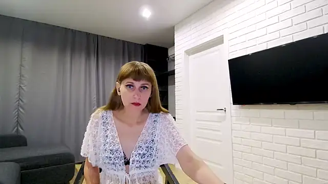 Daniella Lorente online show from September 21, 2025, 9:53 pm