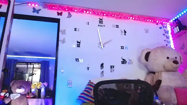Snapshot of goddess_BigassCock chatting on June 18, 2026, 8:58 pm goddess BigassCock online show from June 18, 2026, 8:58 pm