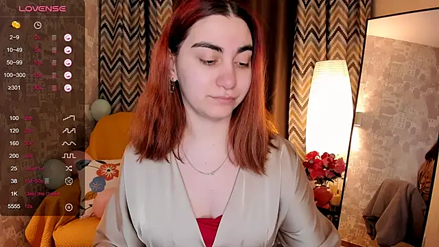 hannacheekss  online show from February 13, 2026, 2:11 am