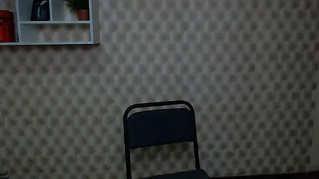 AliceSexyyy  online show from September 28, 2025, 9:16 am