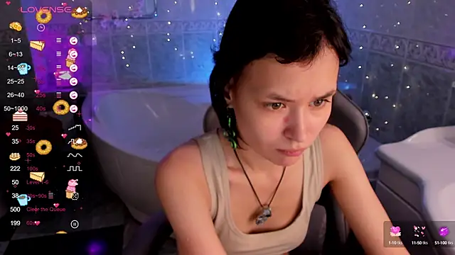 Emily Strikeee online show from September 25, 2025, 9:37 am