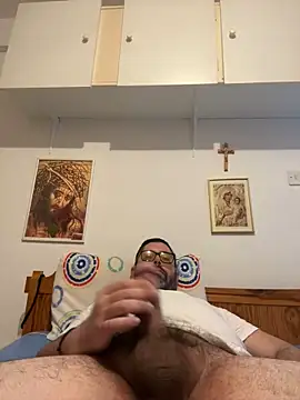 Johnny-Dicker  online show from January 14, 2025, 11:10 am