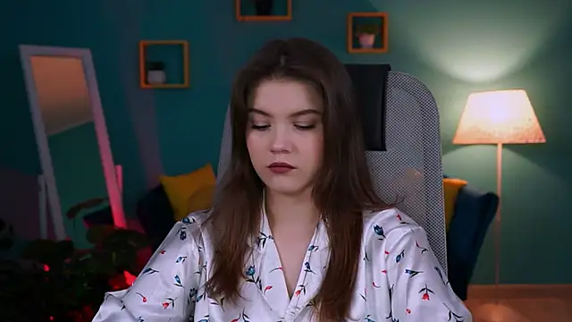 EvaThopson online show from January 28, 2025, 12:00 pm