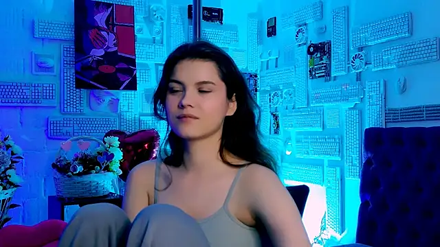 EvaThopson online show from February 15, 2025, 5:17 pm