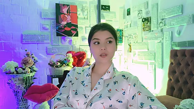 EvaThopson online show from February 19, 2025, 6:54 pm