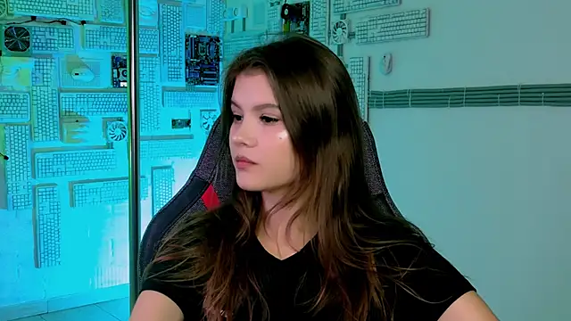 EvaThopson online show from September 26, 2025, 12:12 pm