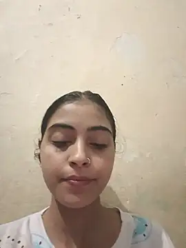 Snapshot of pikubaby chatting on May 30, 2026, 7:52 pm pikubaby online show from May 30, 2026, 7:52 pm