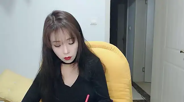 SuSushi728 online show from March 16, 2025, 4:12 pm