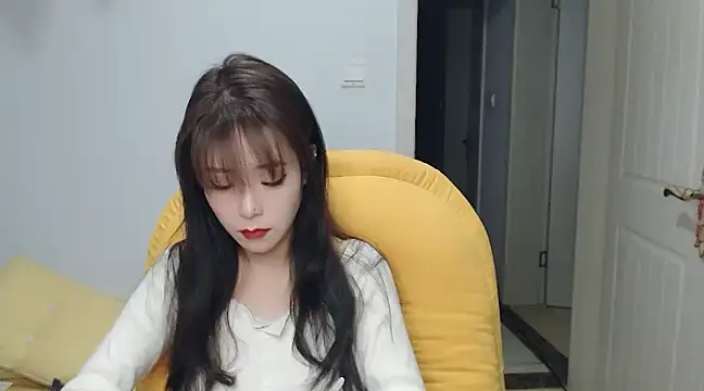 SuSushi728 online show from March 7, 2025, 3:39 pm