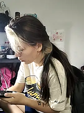 Tefannyy  online show from March 13, 2026, 1:38 pm